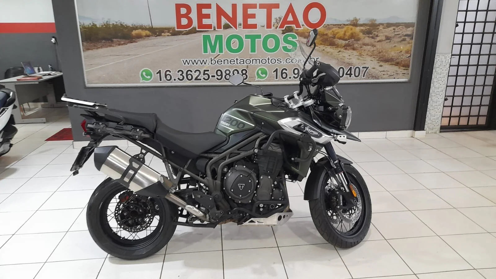 TRIUMPH TIGER 1200 XCX