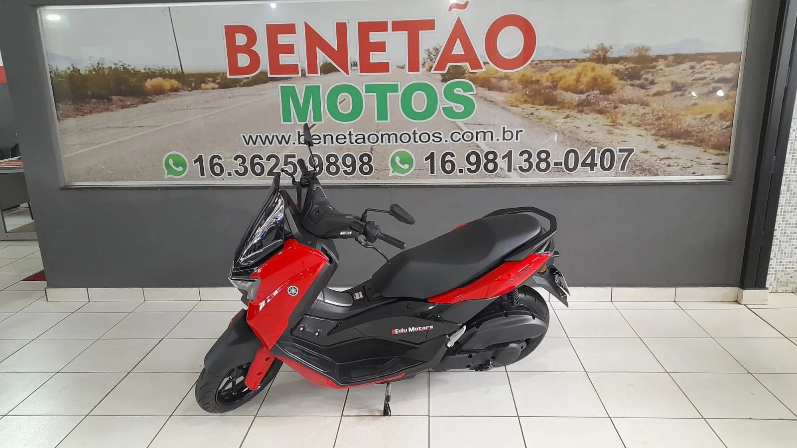 YAMAHA NMAX CONNECTED 160 ABS