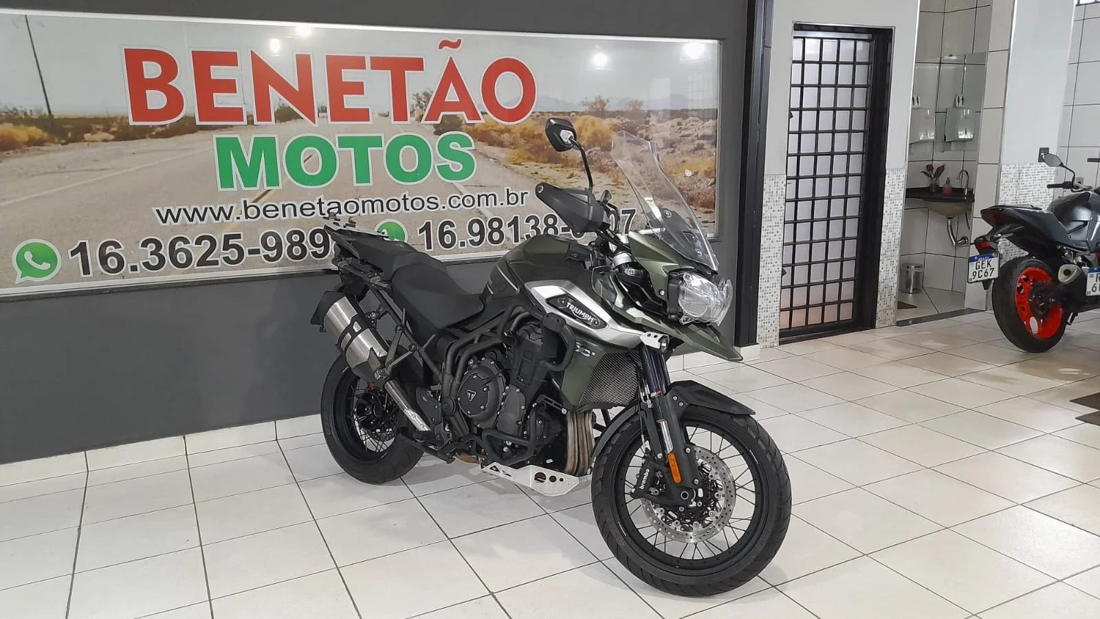 TRIUMPH TIGER 1200 XCX