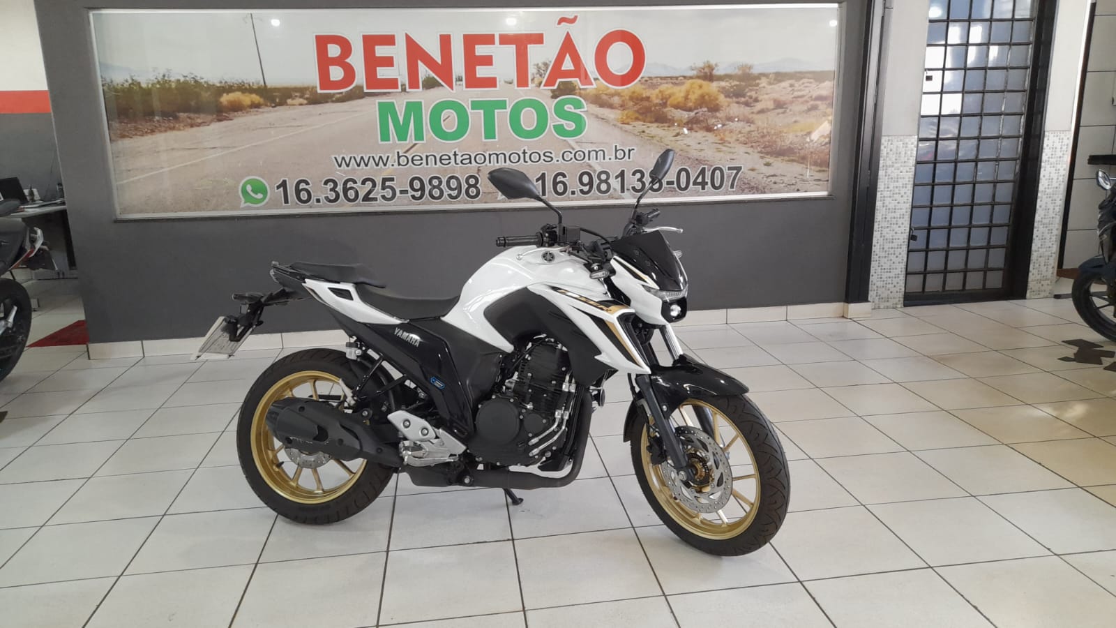 YAMAHA FAZER CONNECTD 250 ABS