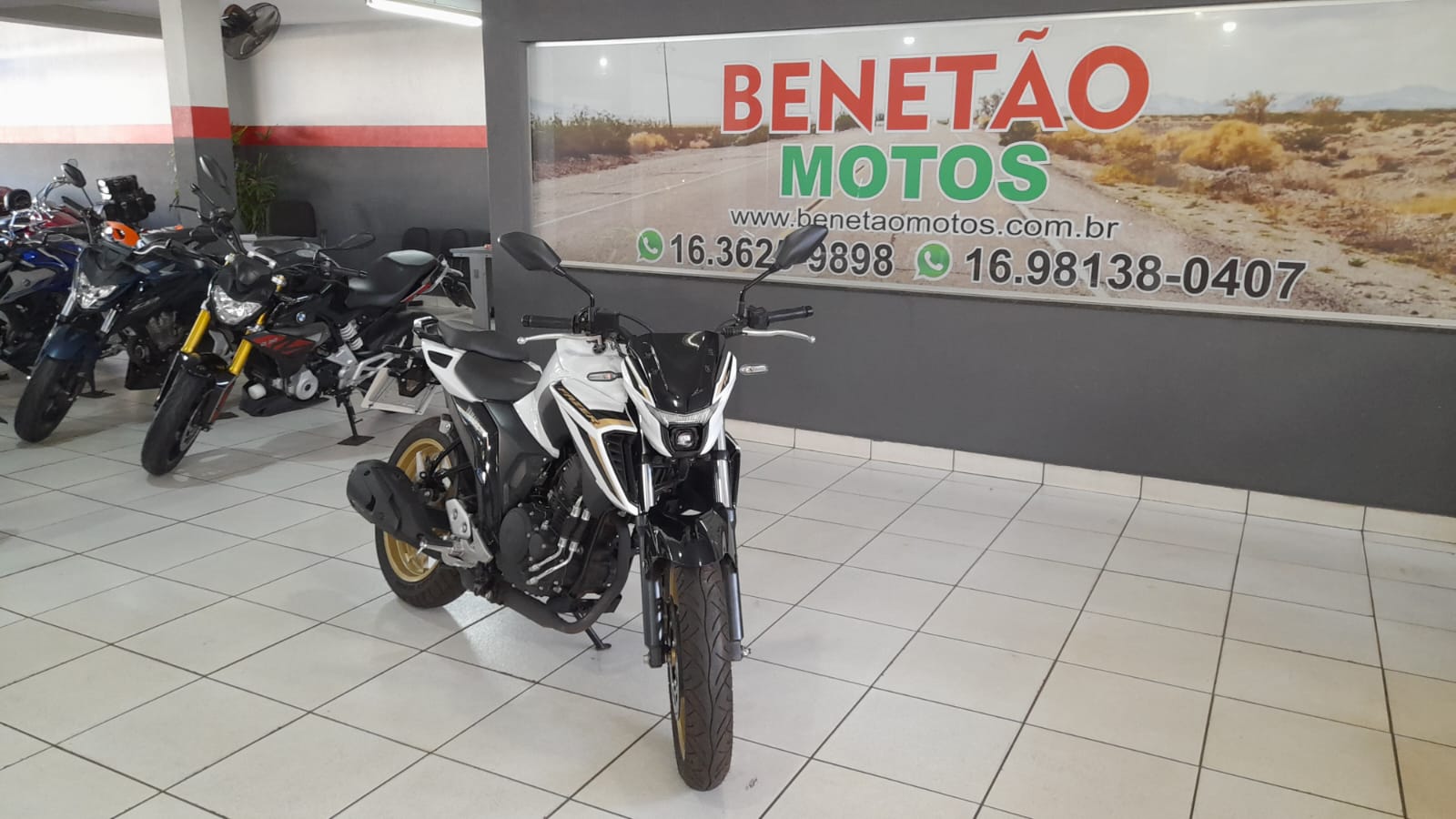 YAMAHA FAZER CONNECTD 250 ABS