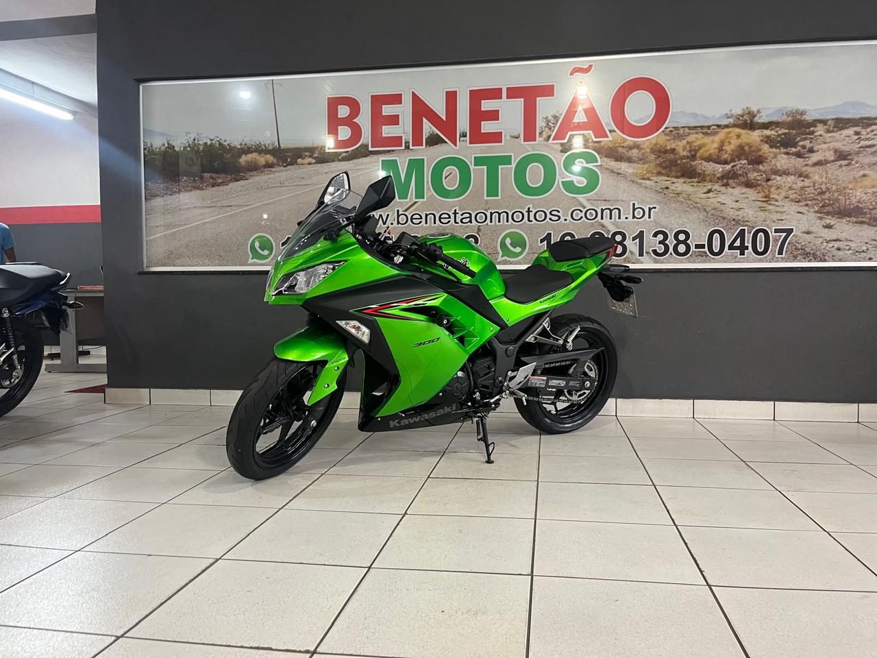 KAWASAKI NINA 300 ABS