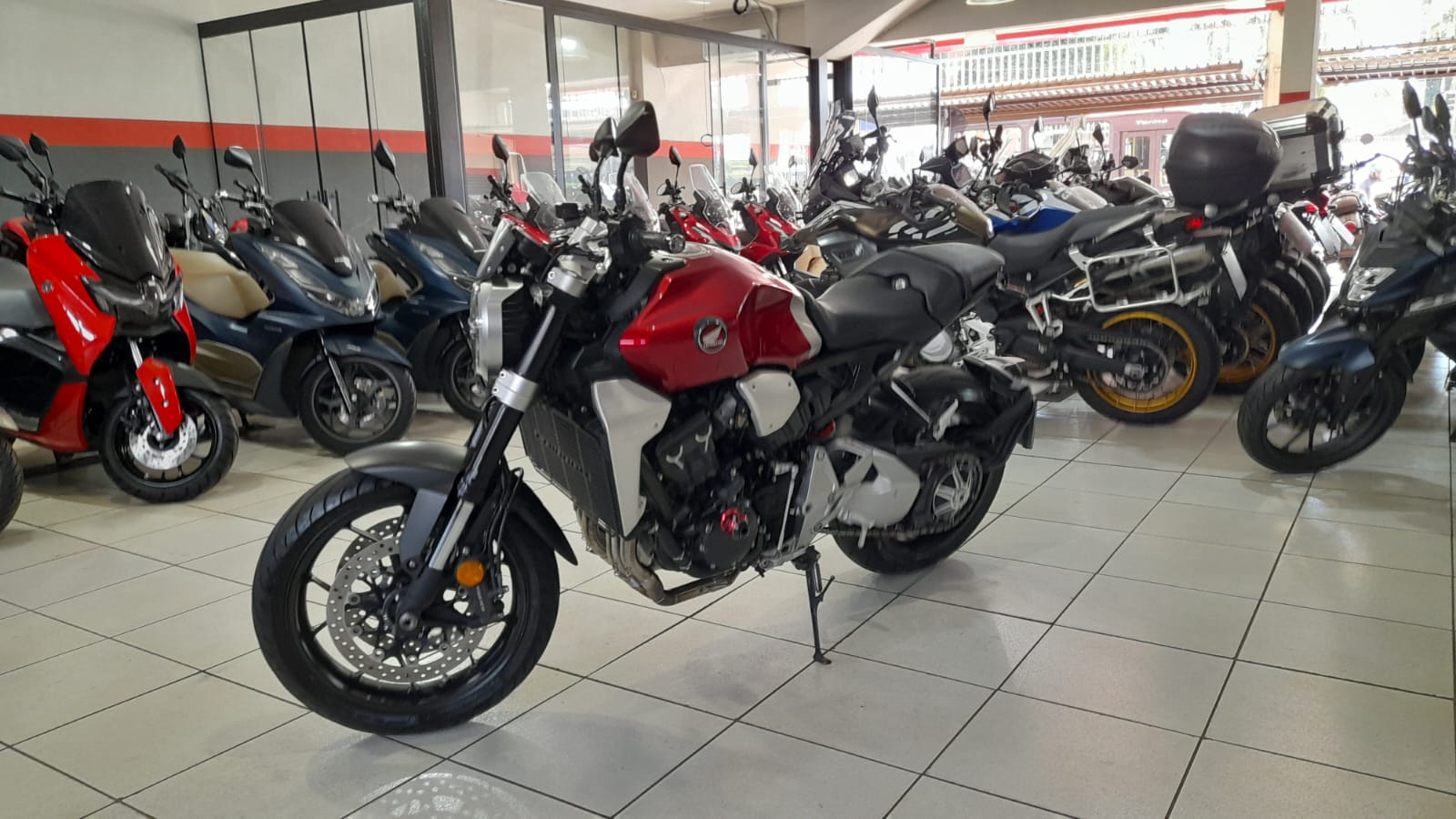 HONDA CB 1000 R ABS