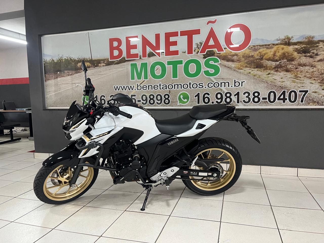 YAMAHA FAZER 250 CONNECTED ABS