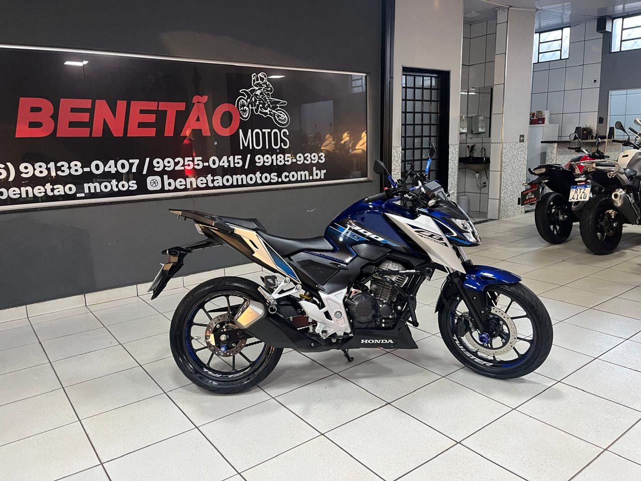 HONDA CB 300F TWISTER