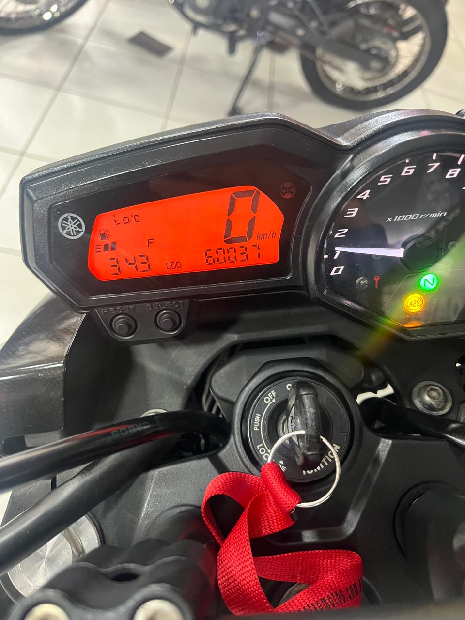 YAMAHA XJ6 N ABS SP