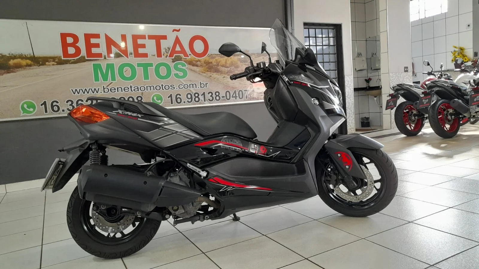 YAMAHA XMAX 250 ABS