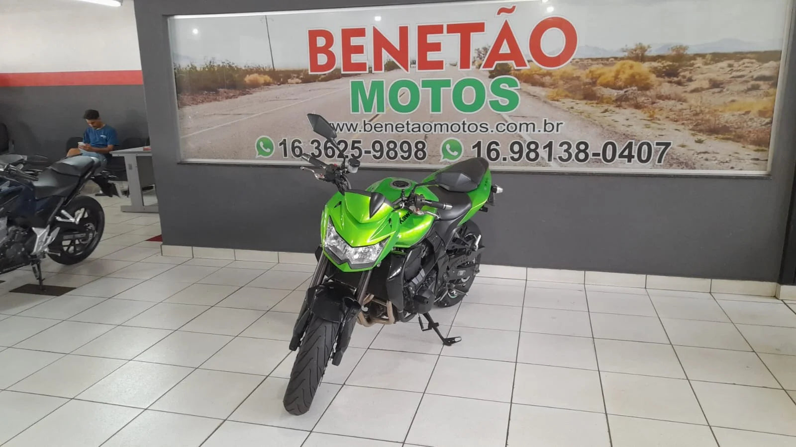 KAWASAKI Z-750