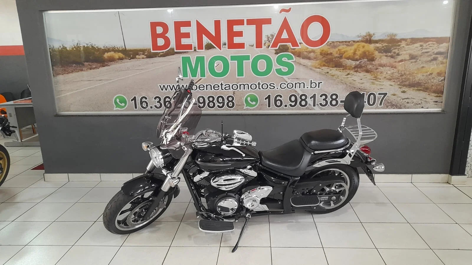 YAMAHA XVS950A MIDNIGHT STAR