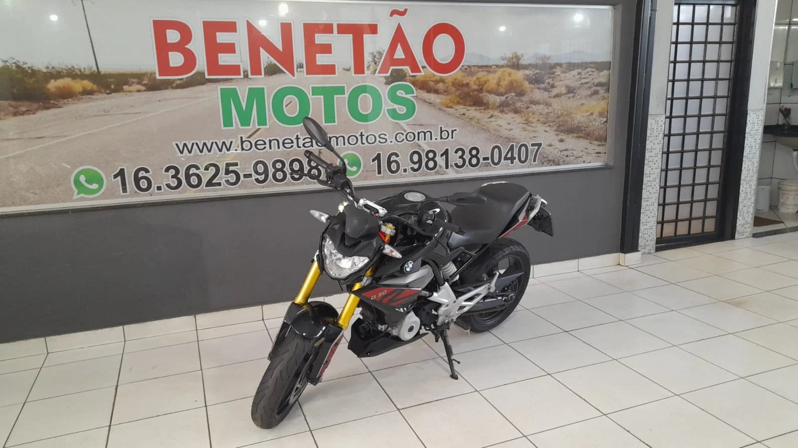 BMW G 310 R