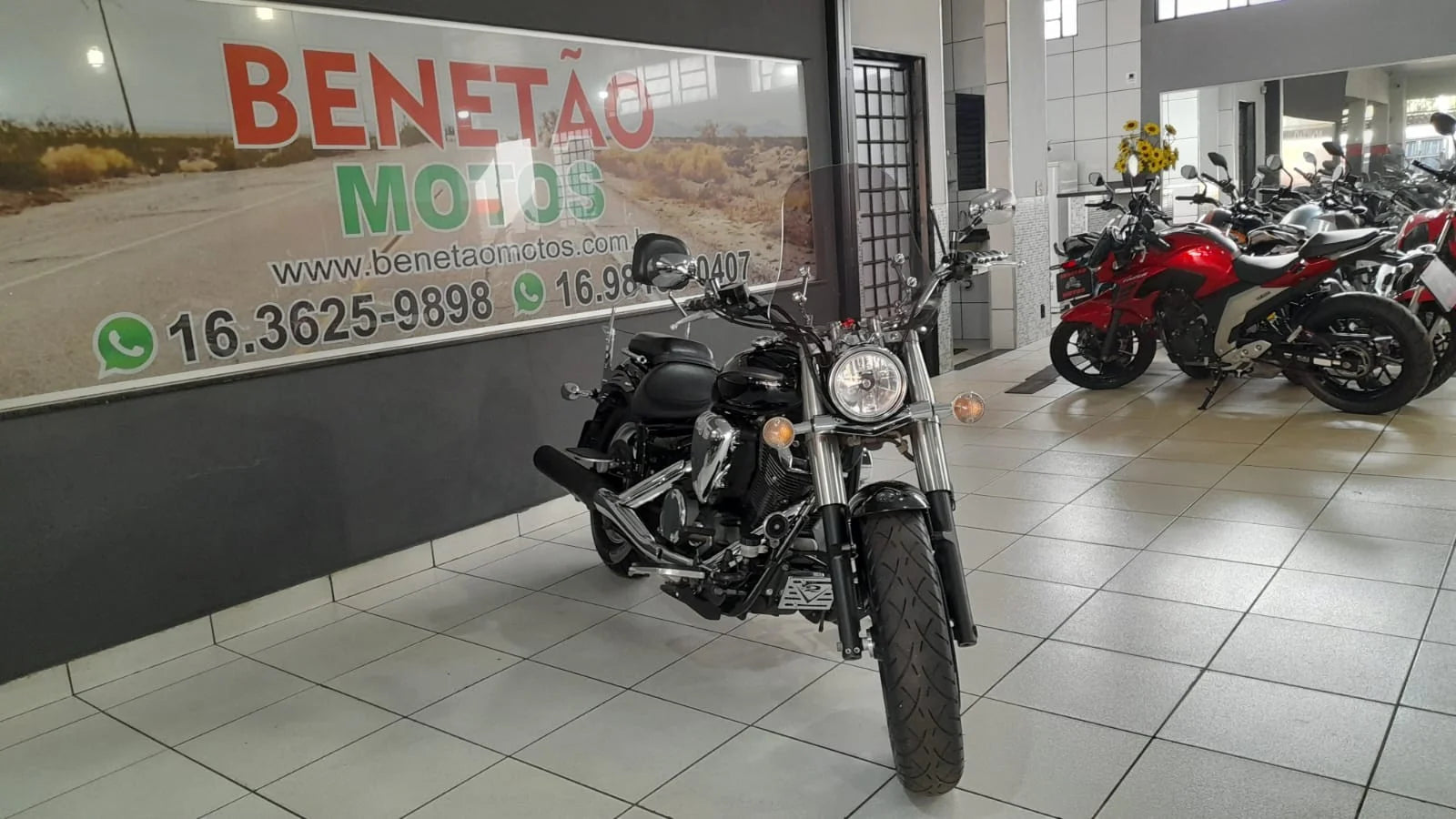 YAMAHA XVS950A MIDNIGHT STAR