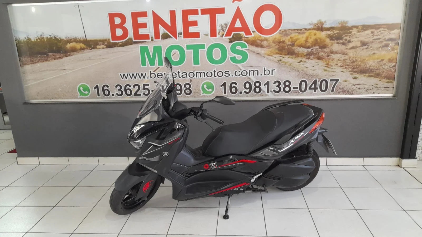 YAMAHA XMAX 250 ABS