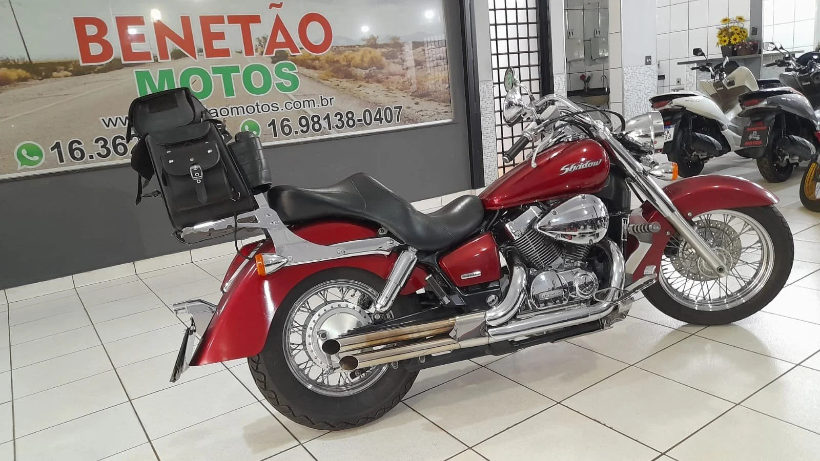 HONDA SHADOW 750