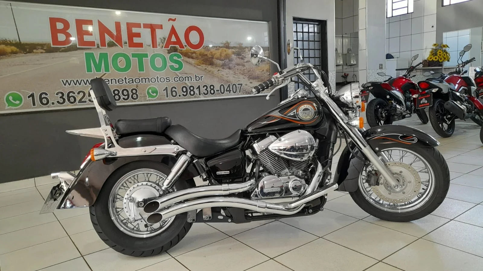 HONDA SHADOW 750