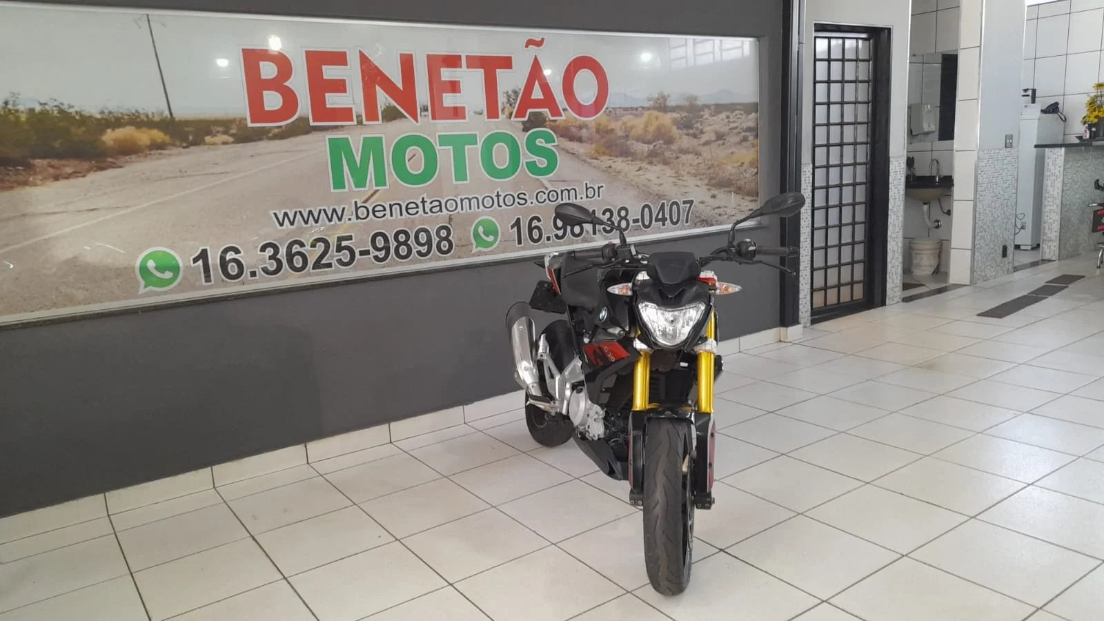 BMW G 310 R