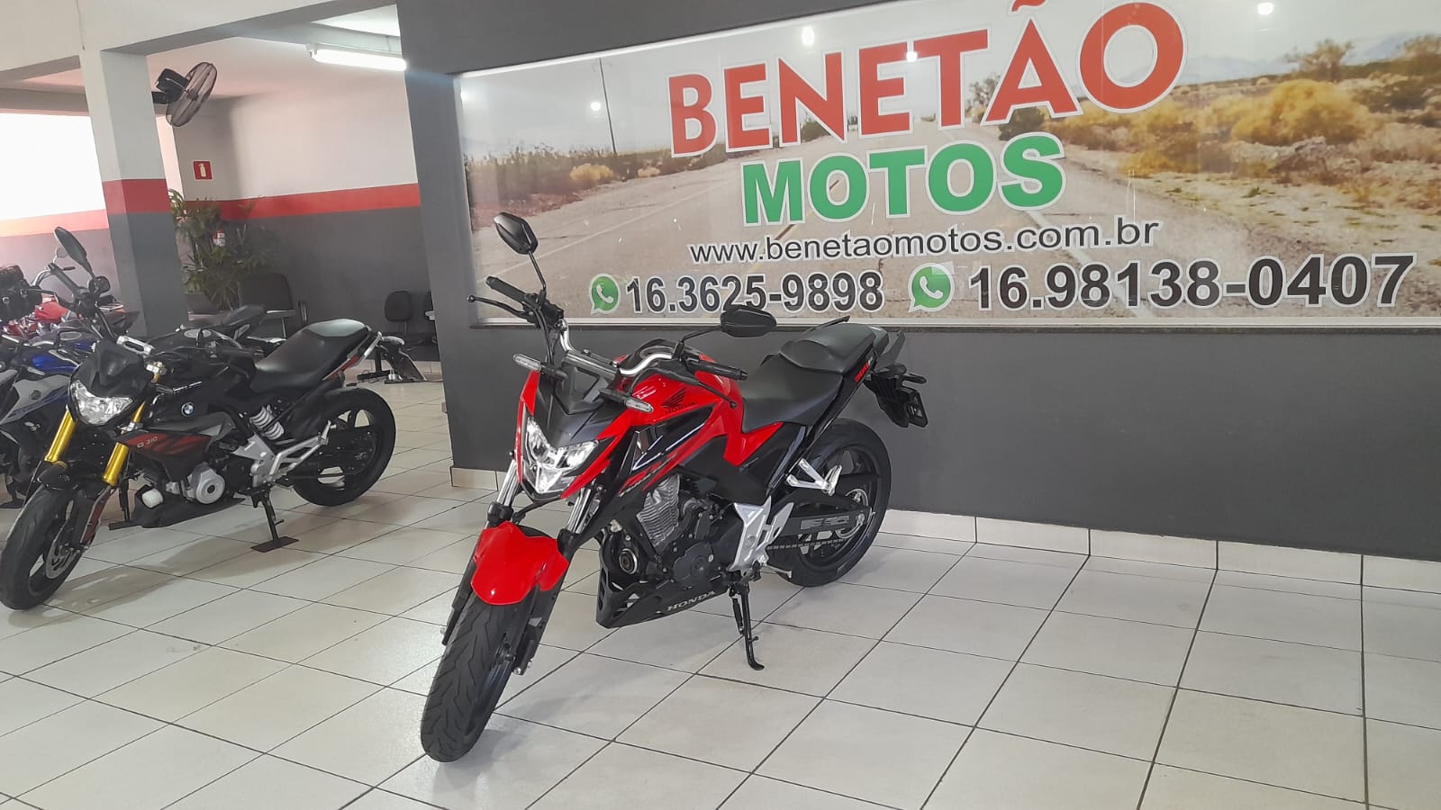 HONDA CB TWISTER 300