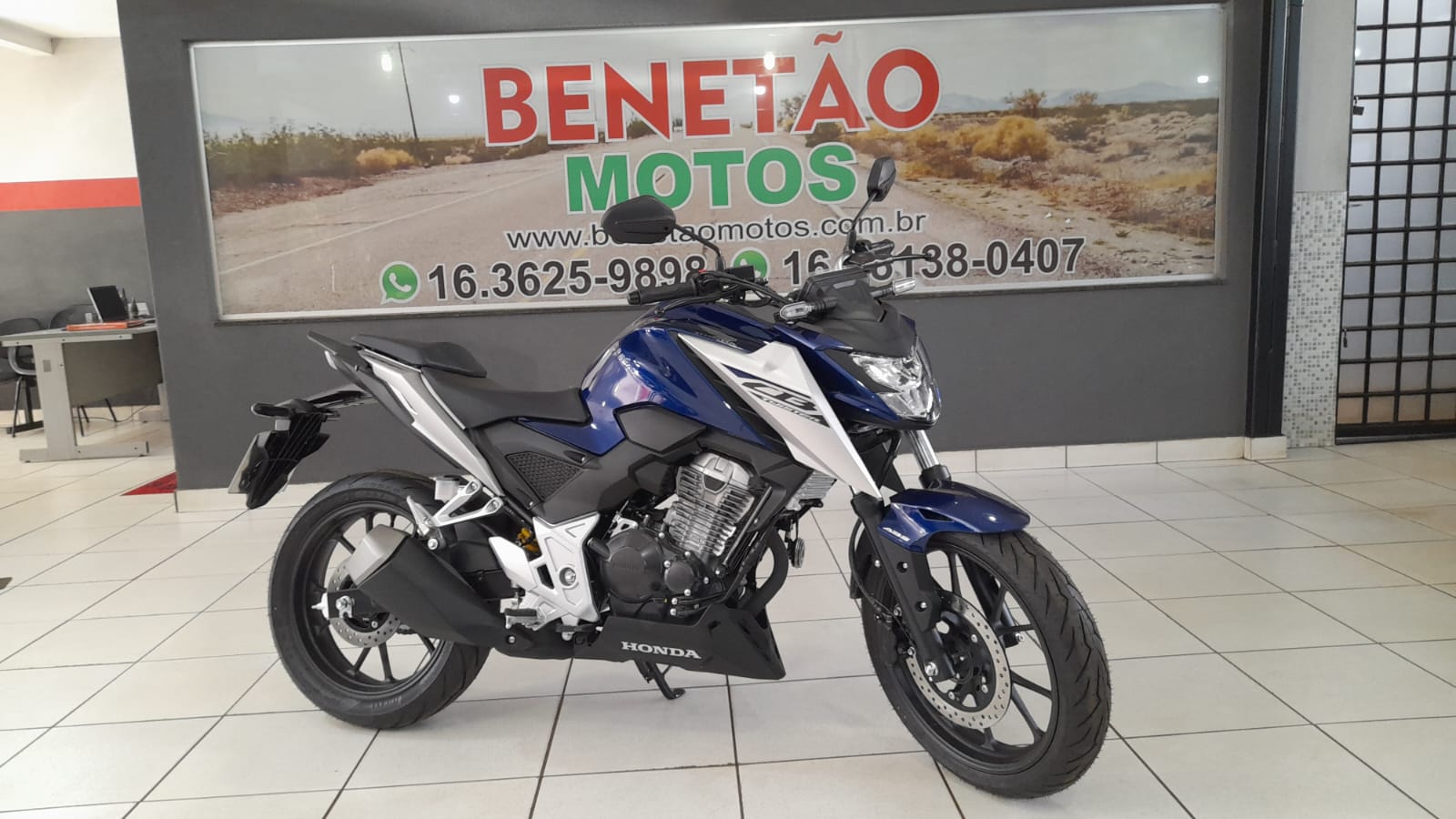 HONDA CB 300F TWISTER