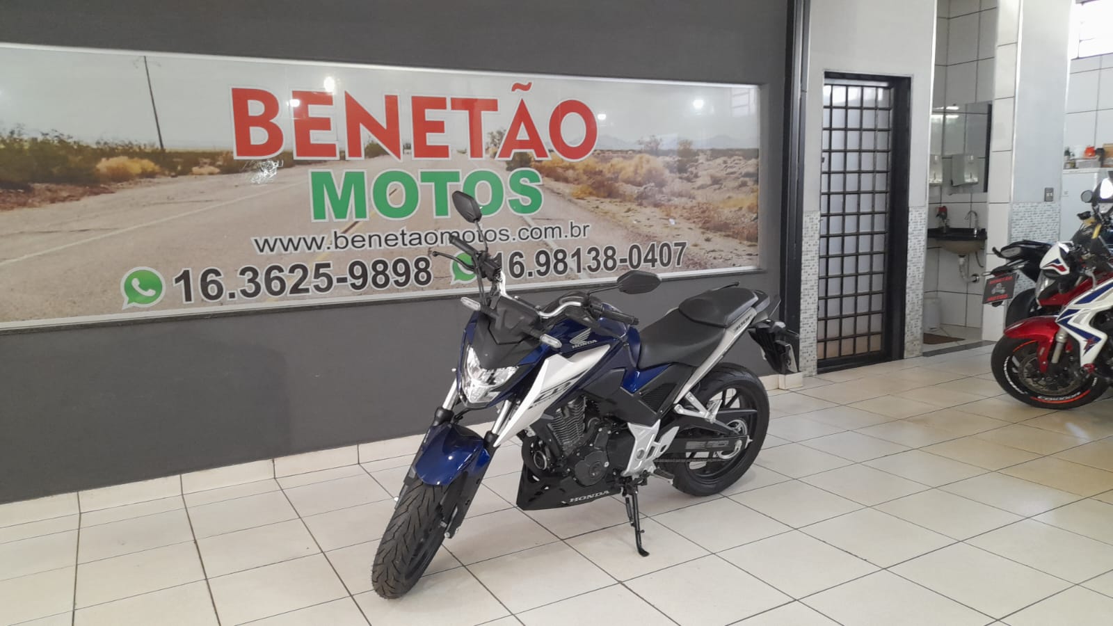 HONDA CB 300F TWISTER