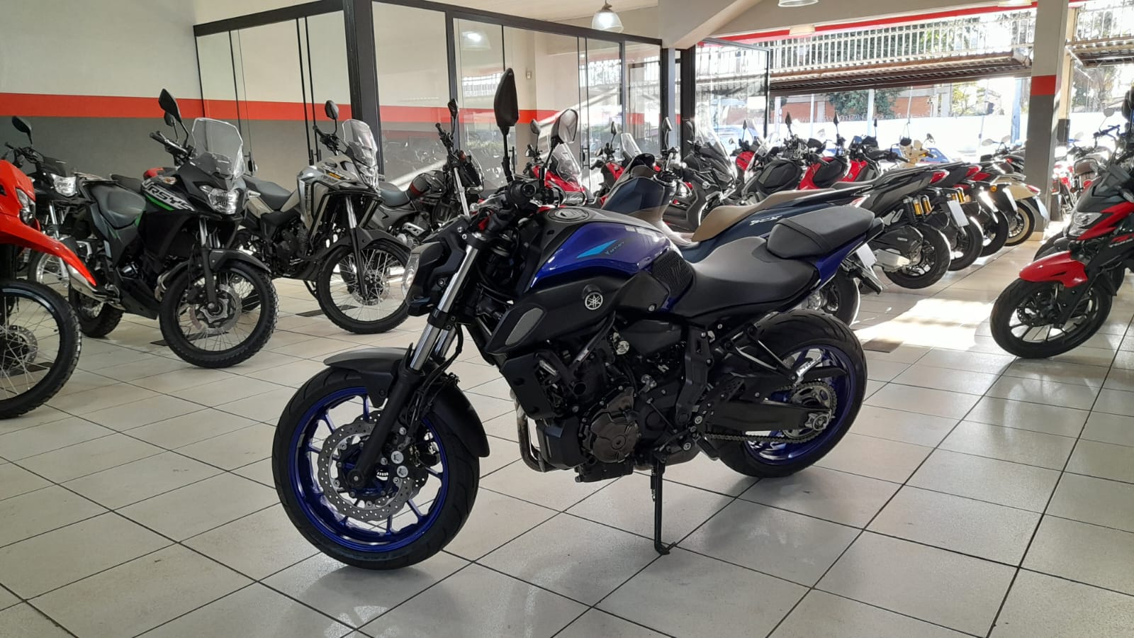 YAMAHA MT 07 ABS