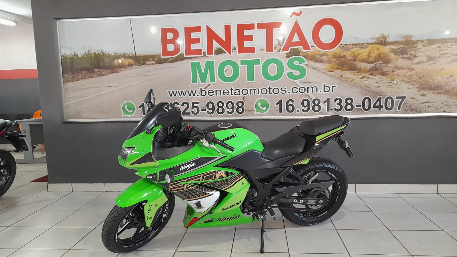 KAWASAKI NINJA 250 R