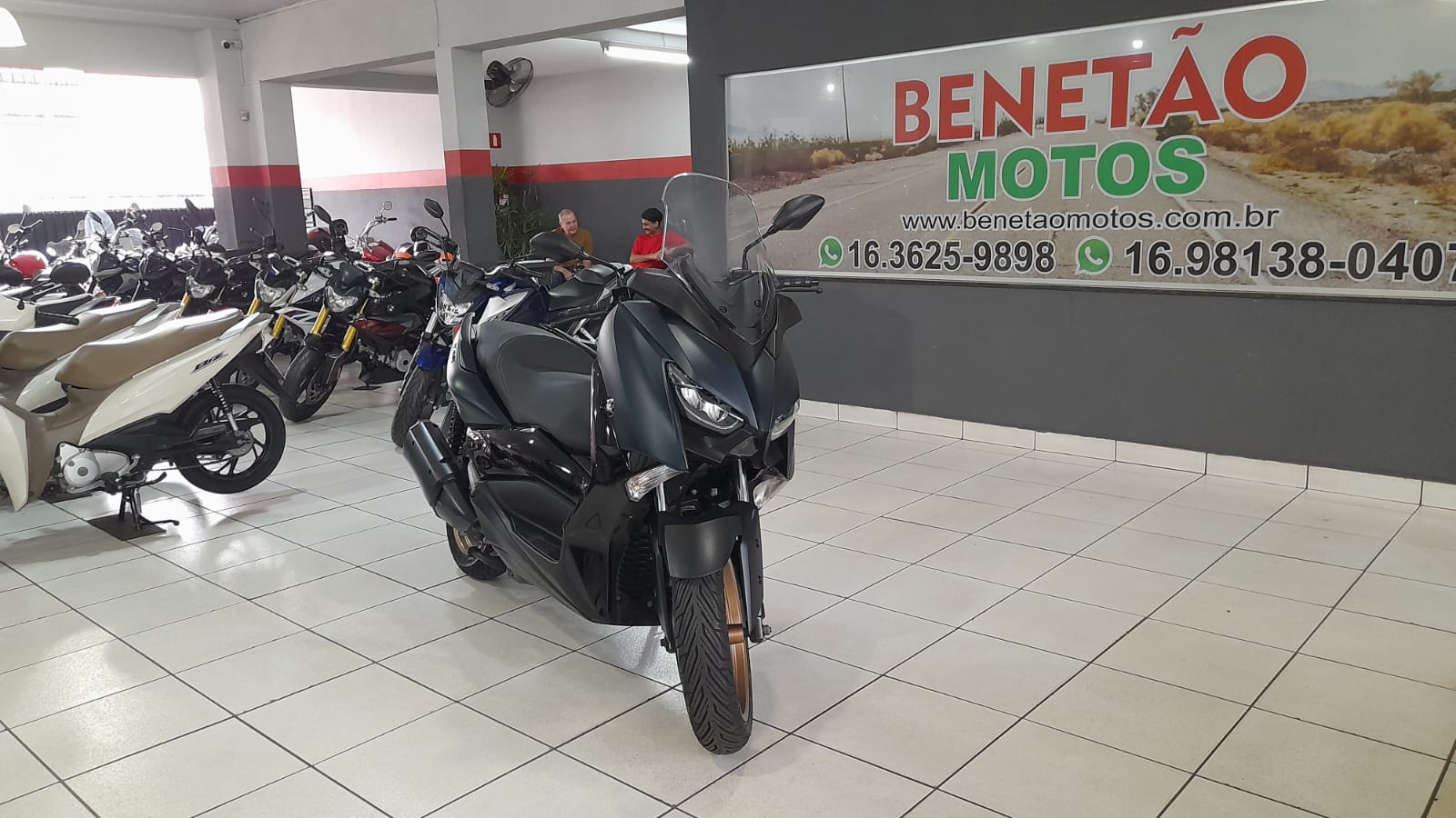 YAMAHA XMAX 250 ABS