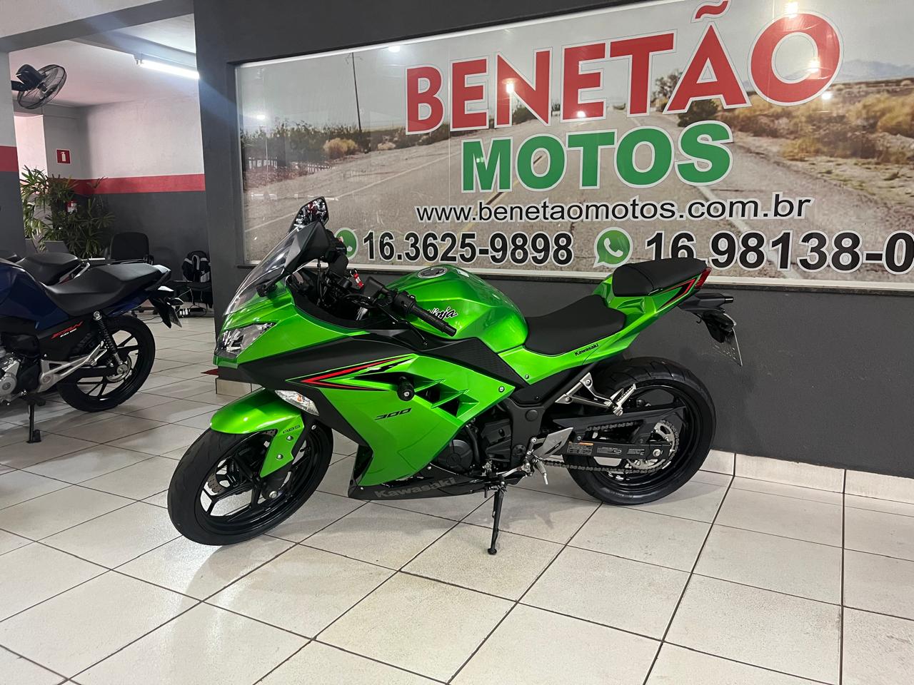 KAWASAKI NINA 300 ABS