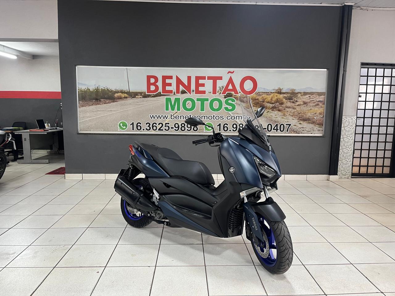 YAMAHA XMAX 250 ABS