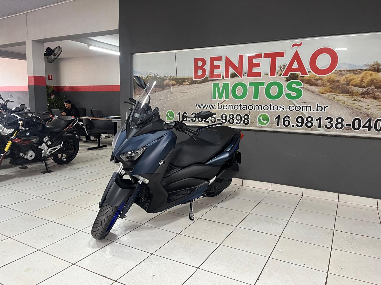 YAMAHA XMAX 250 ABS