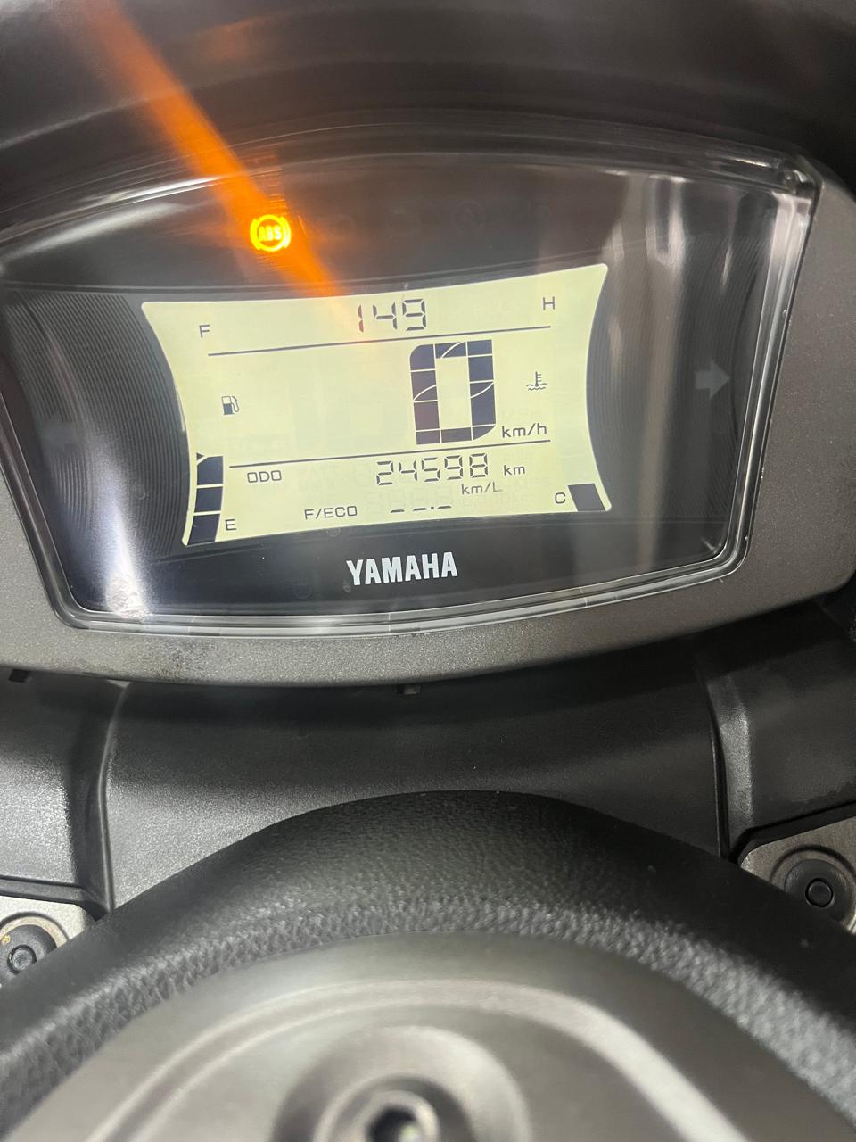 YAMAHA NMAX 160 ABS
