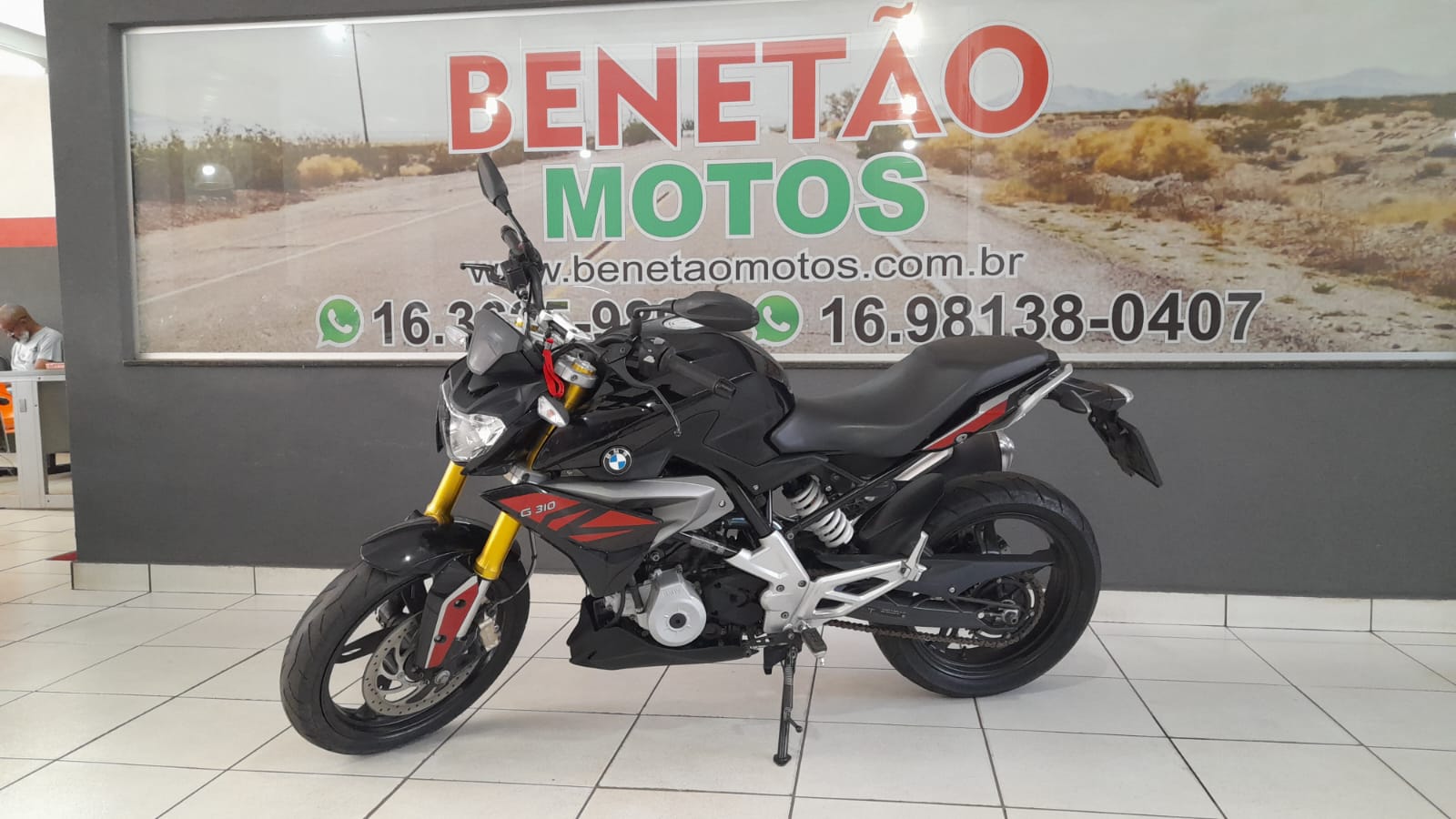 BMW G310R