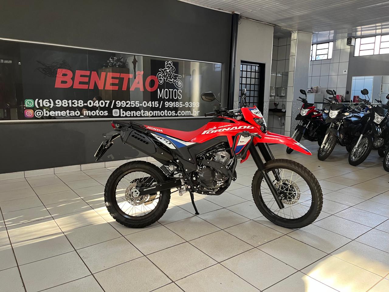 HONDA XR 300L TORNADO ESPECIAL EDITION