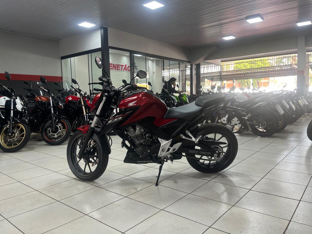 HONDA CB 300F CBS