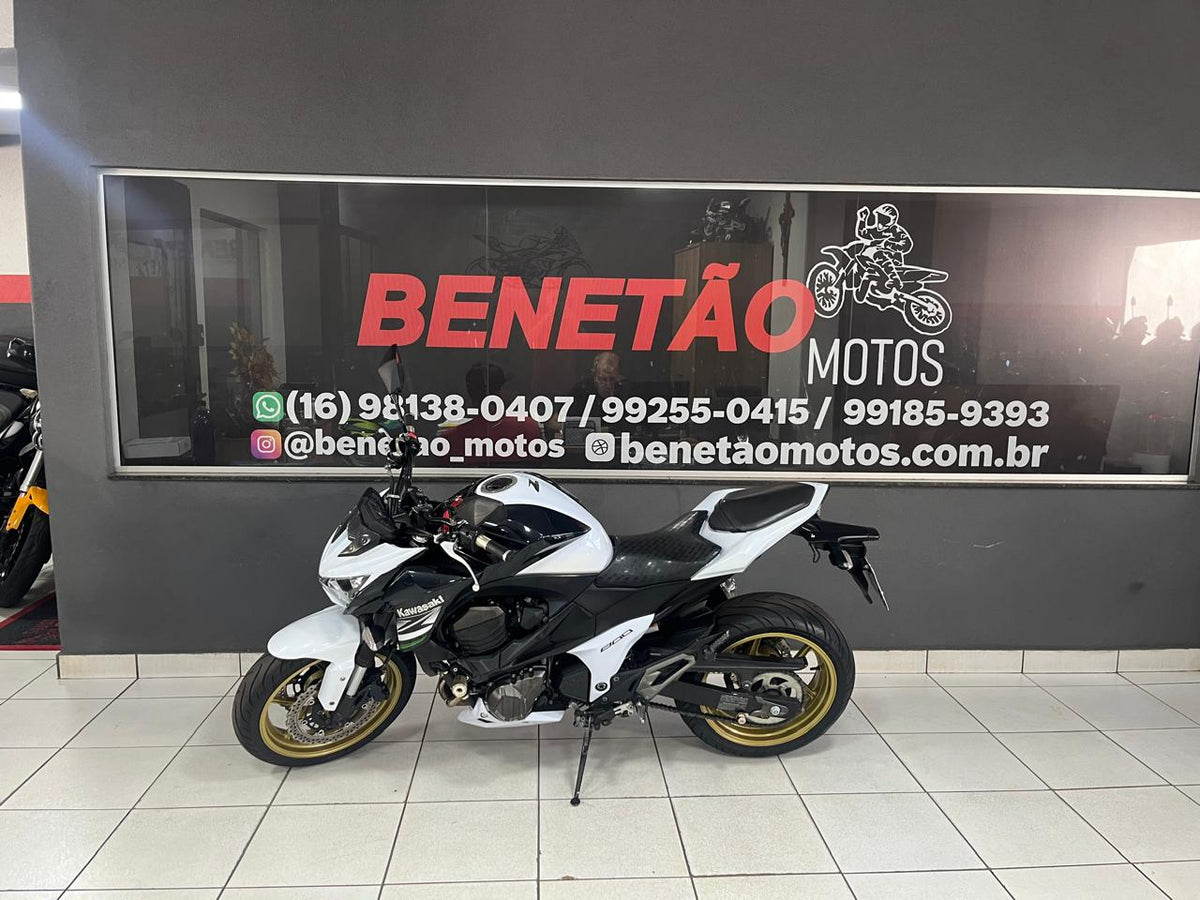 KAWASAKI Z800
