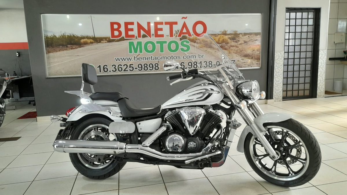 YAMAHA XVS950A MIDNIGHT STAR