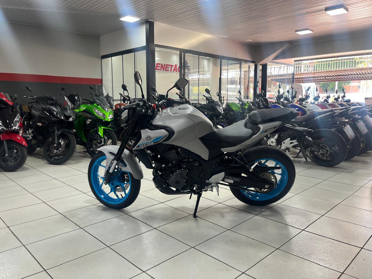 YAMAHA MT 03 ABS