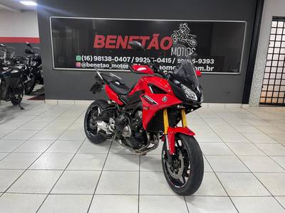 Yamaha MT 09 TRACER 2023 usada em Ribeirão Preto