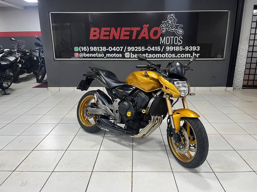 Honda CB600F HORNET DOURADA 2009 foto 1