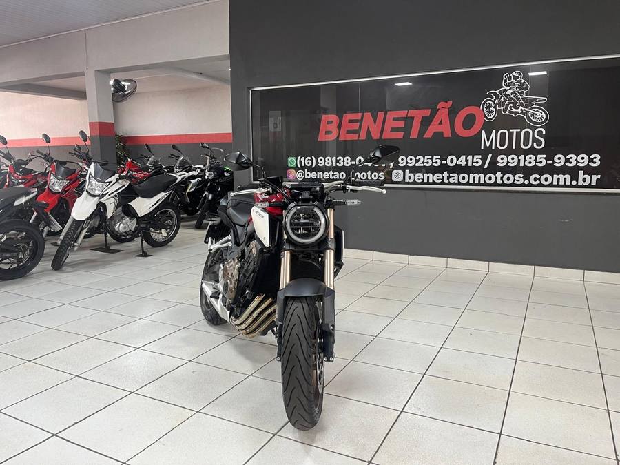 Honda CB 650 R ABS VERMELHA 2022 foto 8