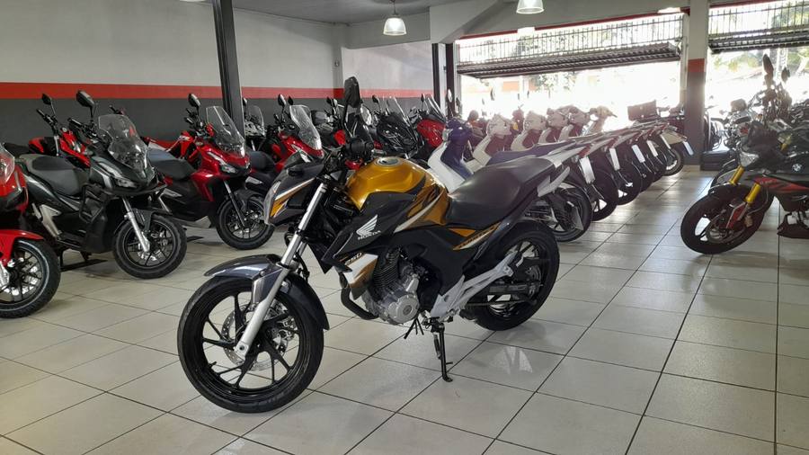 Honda CB250 TWISTER ABS DOURADA 2020 foto 3