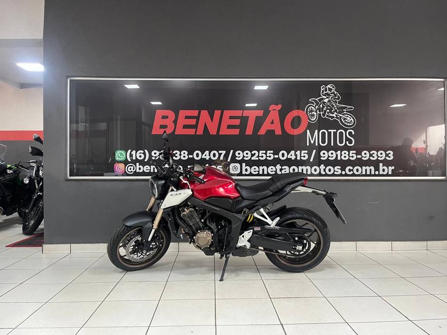 Honda CB 650 R ABS VERMELHA 2022 foto 2