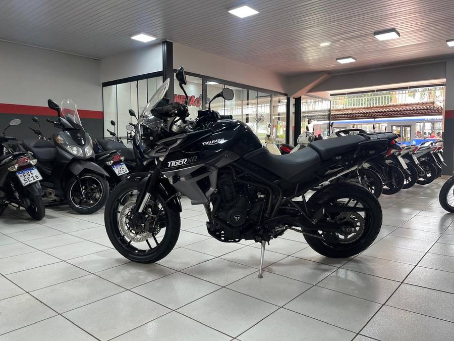 Triumph TIGER 800 XR PRETO 2017 foto 4